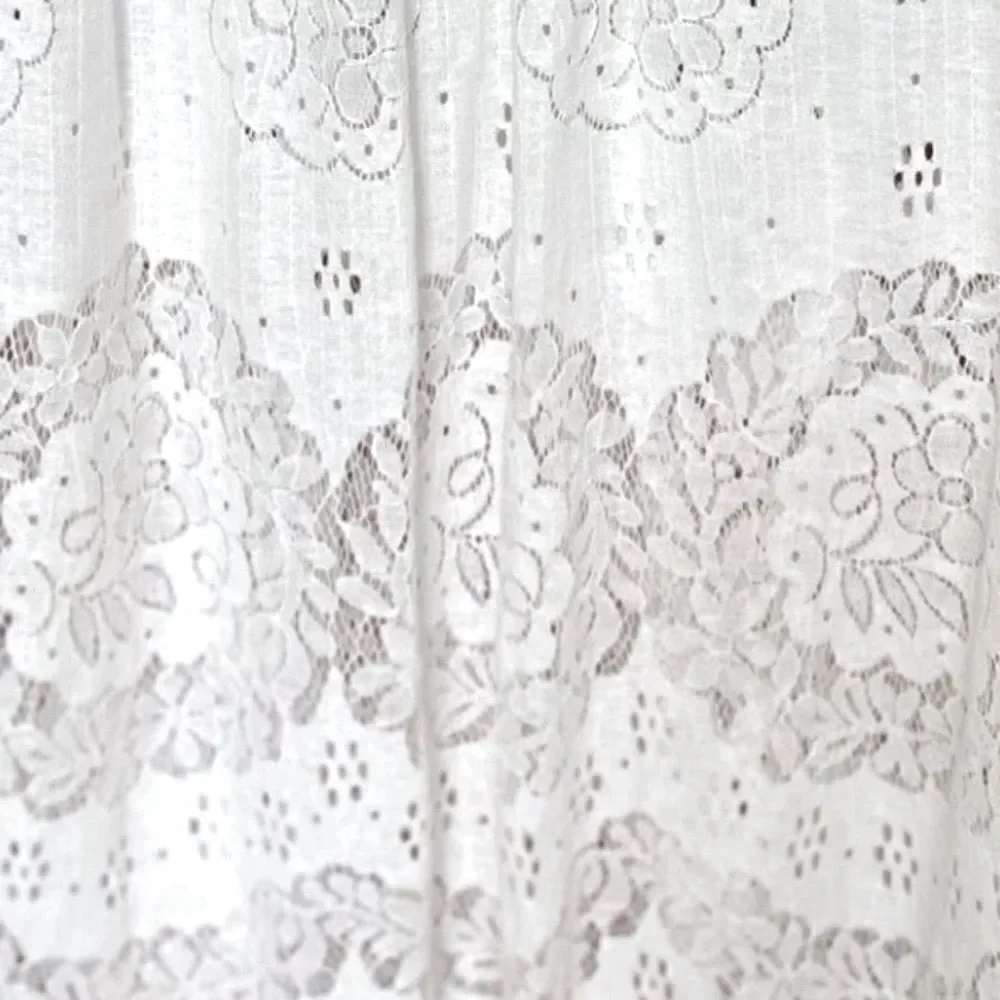 dRA LOS ANGELES WHITE EYELET/LACE FLOWER PATTERN SKIRT Large Cottagecore NWT